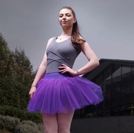 Link to: Meet Laura