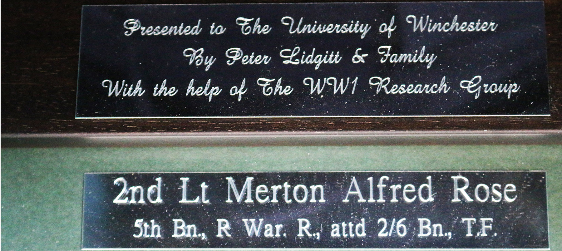 Plaques indicating the donor of military medals