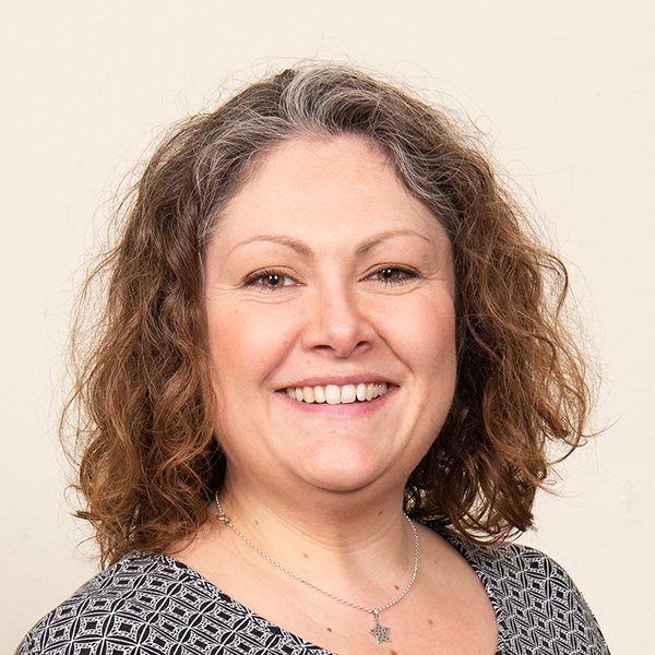 Lisa Riley
